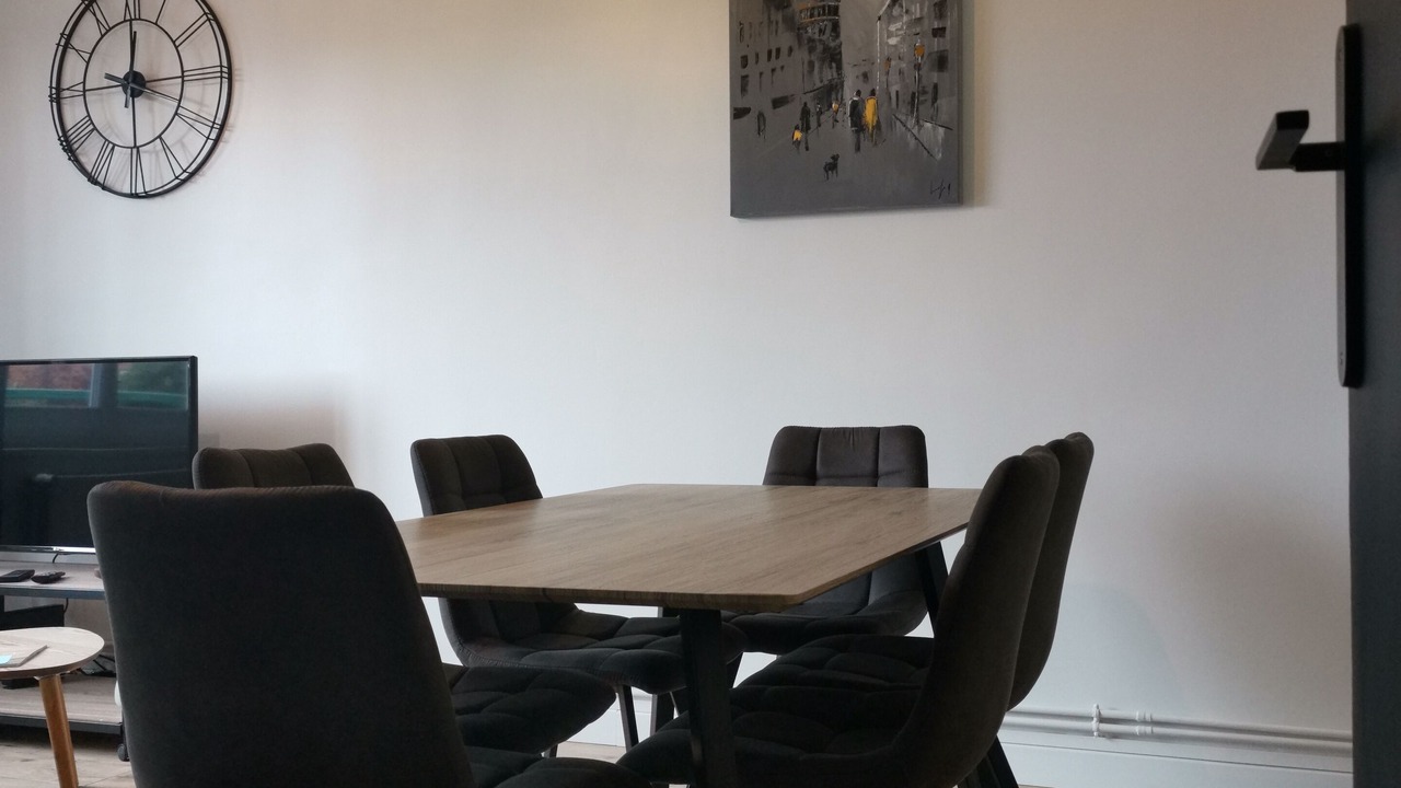 Photo of Others in Dernier Sou