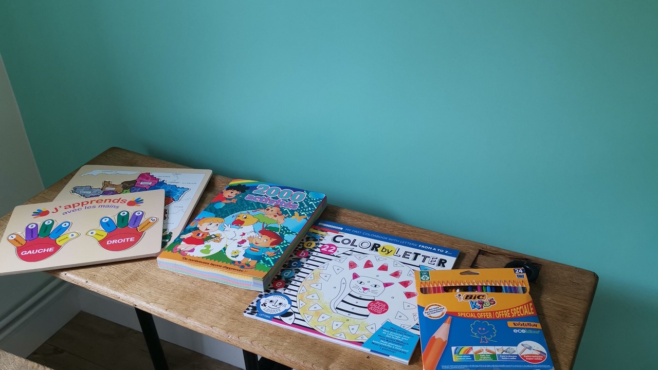 Photo of Others in Dernier Sou