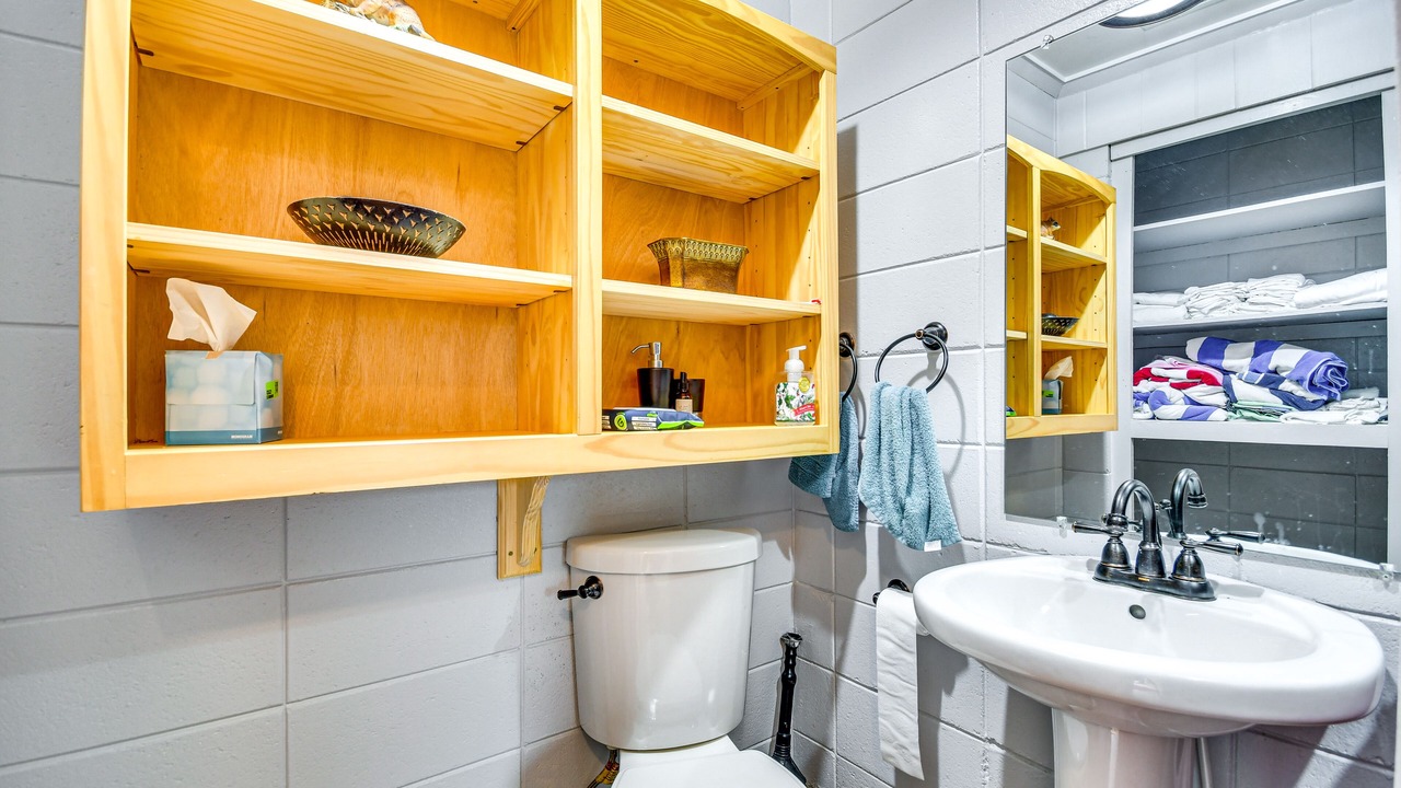 Photo of Bathroom in Valley