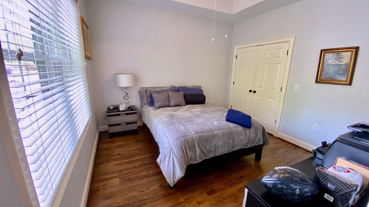 Photo of Bedroom in Greenville Downtown