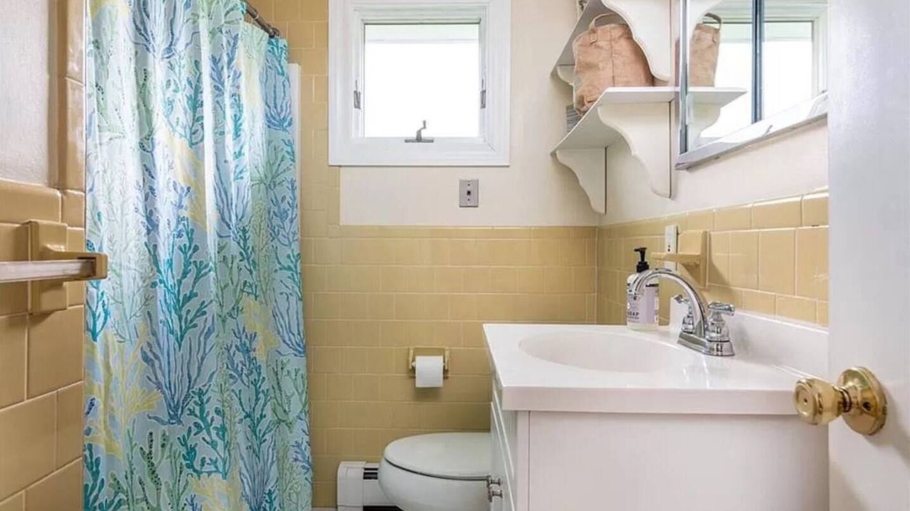 Photo of Bathroom in Matunuck