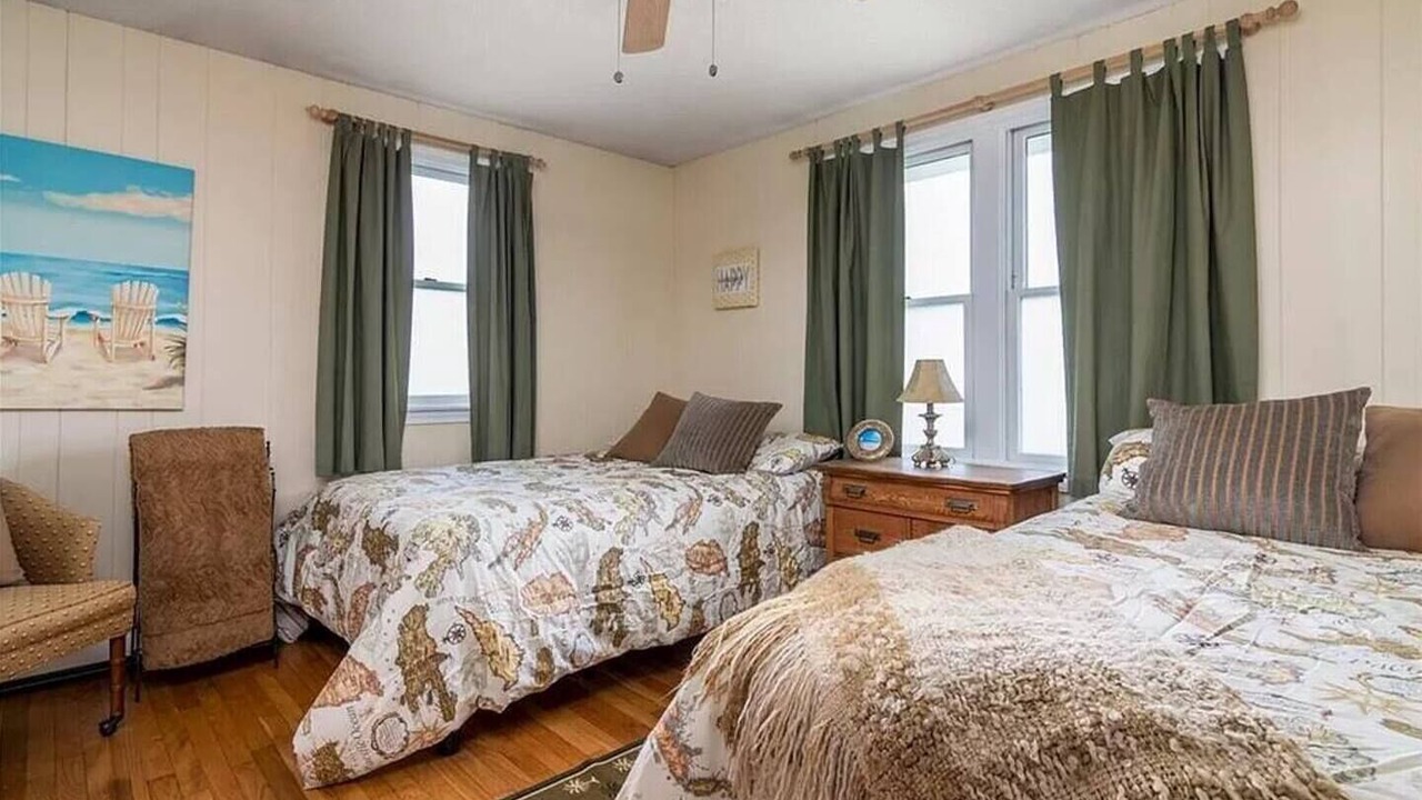 Photo of Bedroom in Matunuck