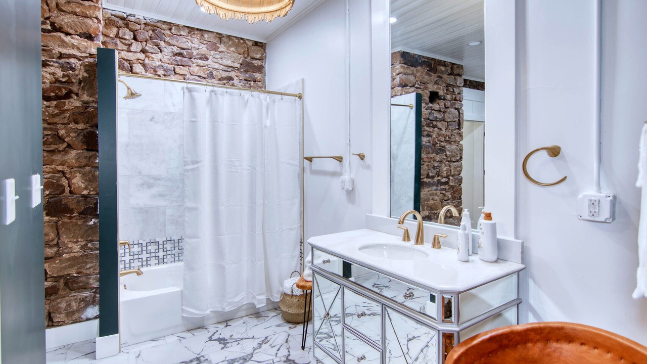 Photo of Bathroom in Mason