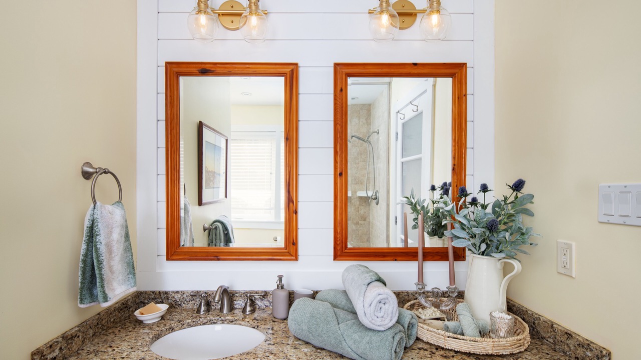 Photo of Others in Upper Blandford