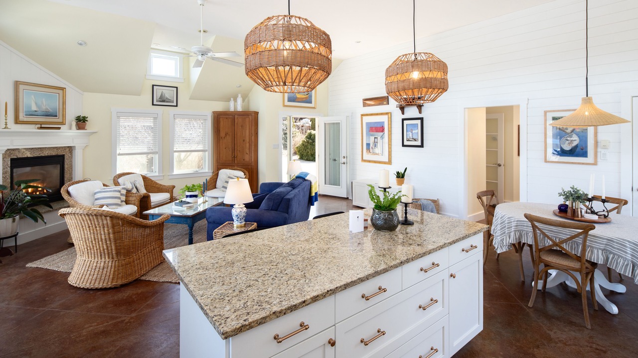 Photo of Others in Upper Blandford