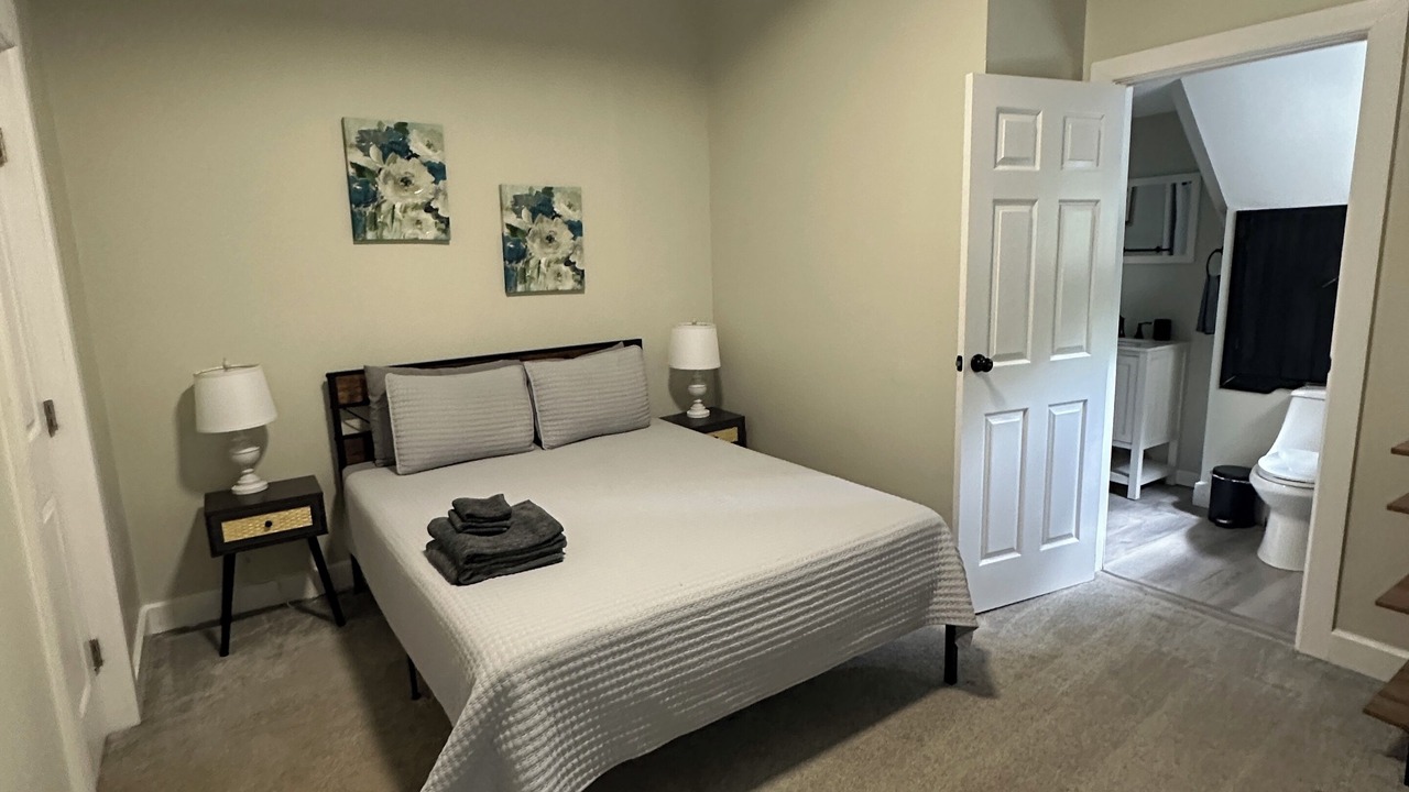 Photo of Bedroom in Cortland