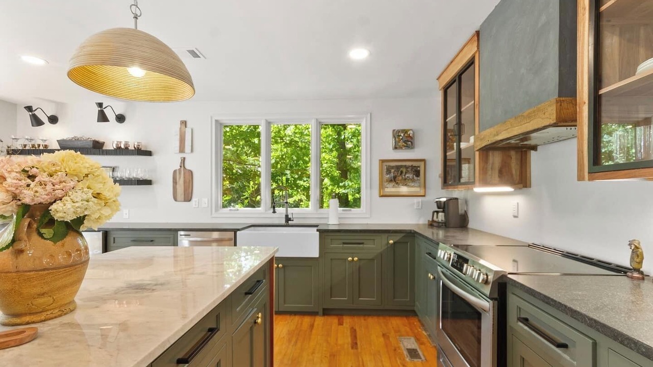 Photo of Kitchen in Samantha