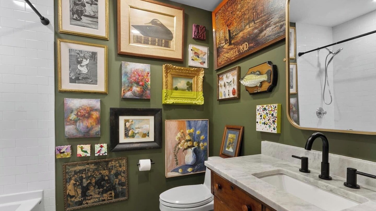 Photo of Bathroom in Samantha