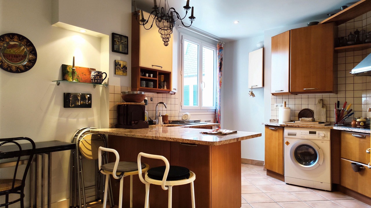 Photo of Kitchen in 16th Arrondissement