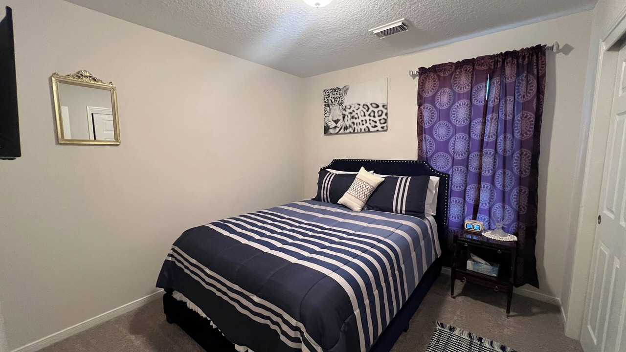 Photo of Bedroom in Humble