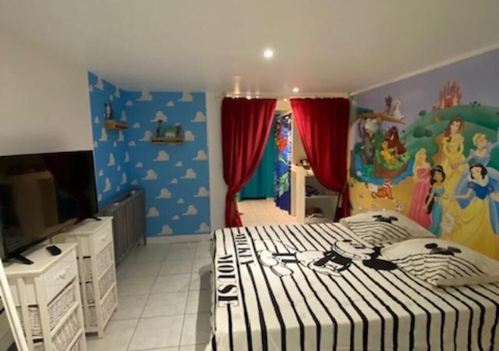 Photo of Bedroom in Guigneville-sur-Essonne