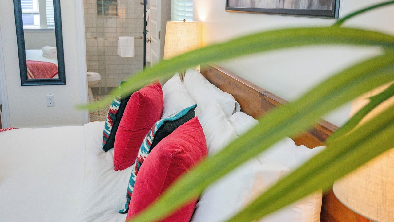 Photo of Others in Pleasant Street