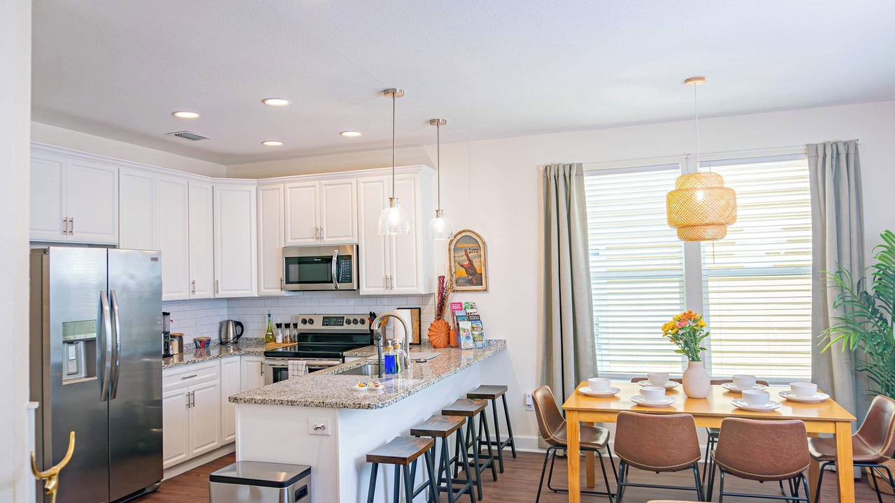 Photo of Others in Pleasant Street