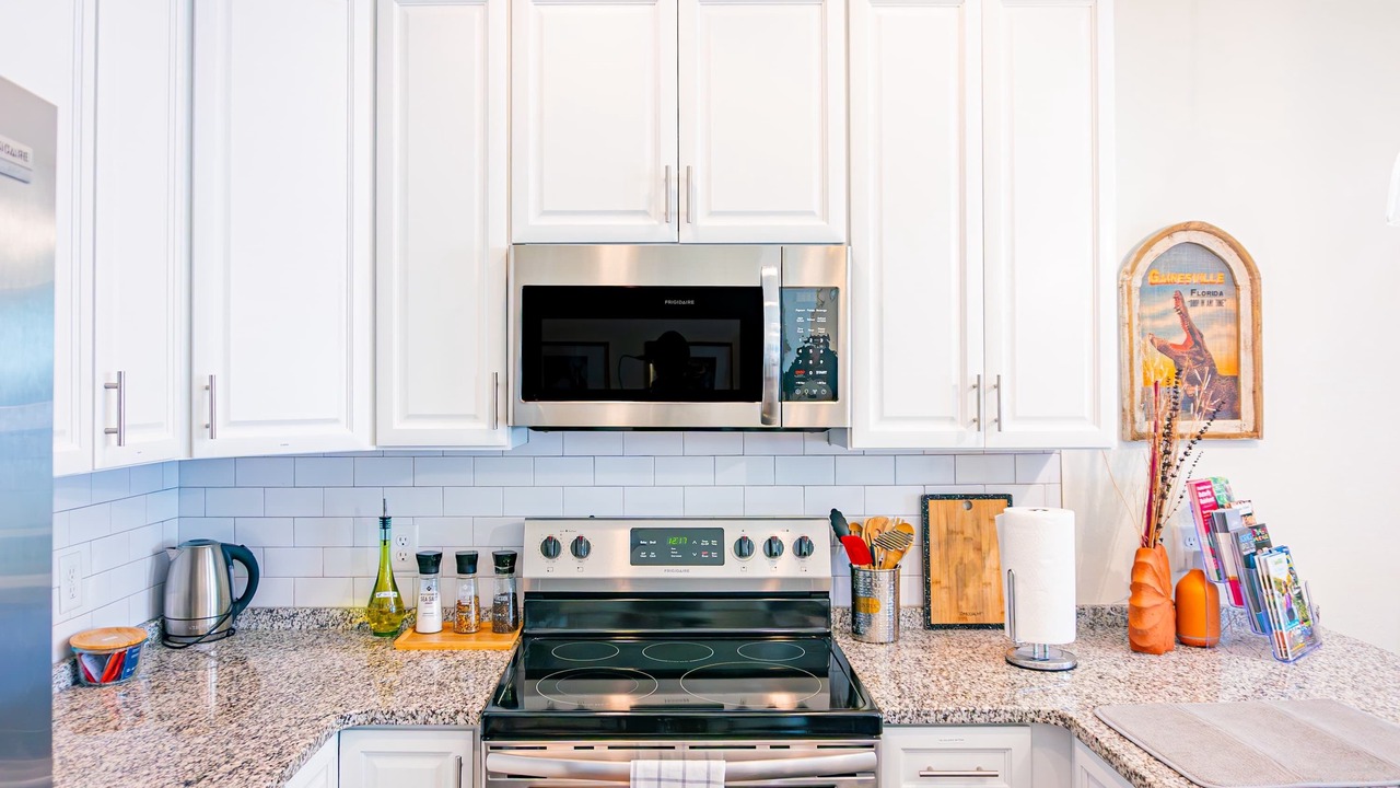 Photo of Others in Pleasant Street