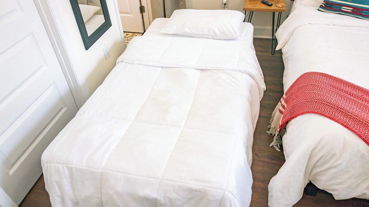 Photo of Others in Pleasant Street