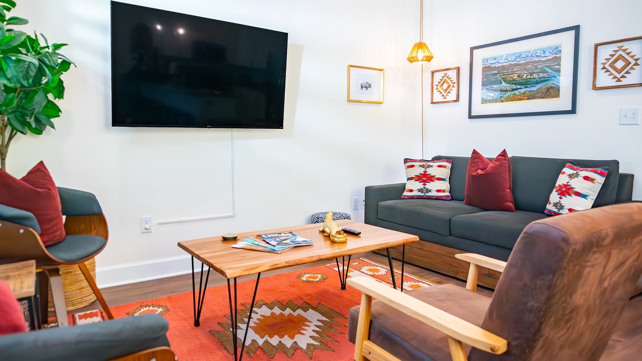 Photo of Others in Pleasant Street