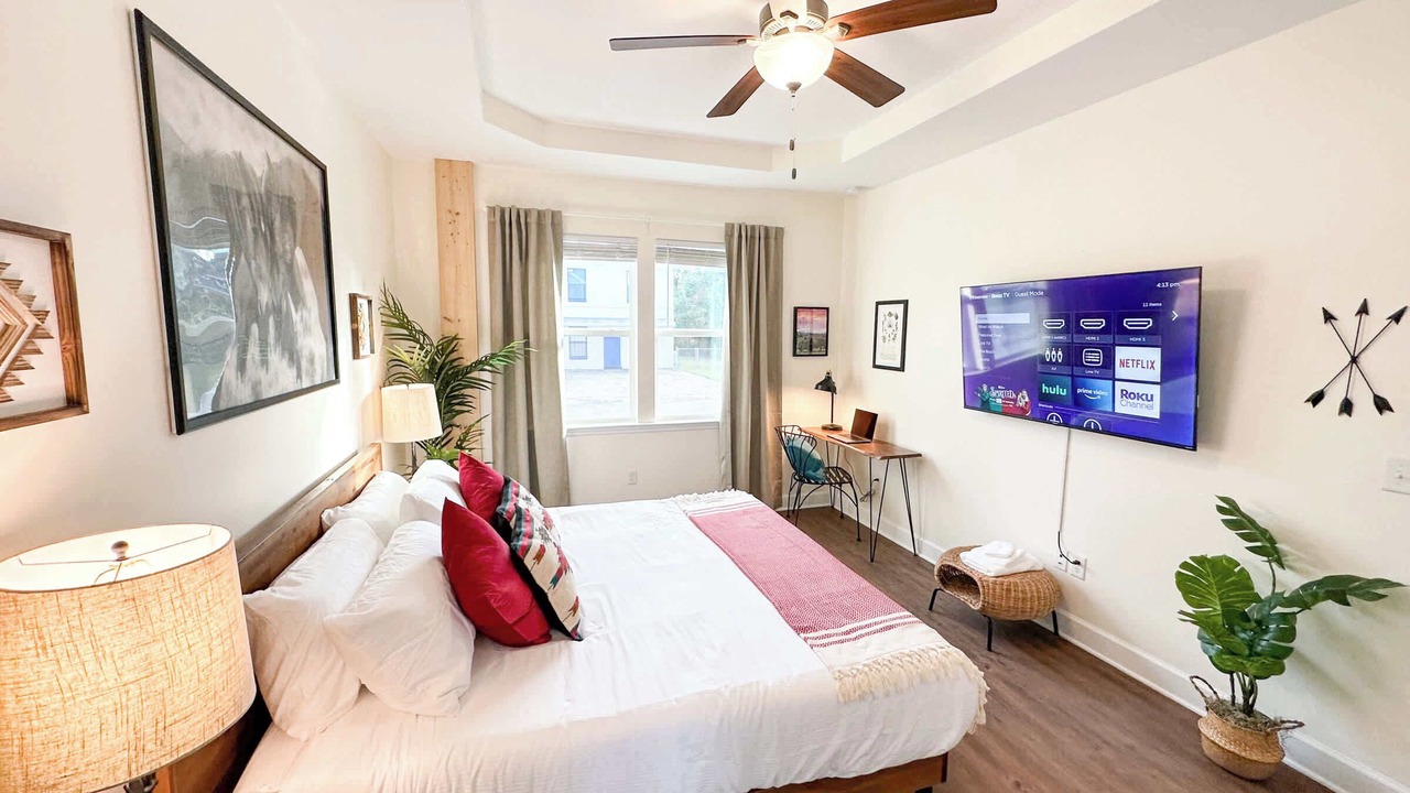 Photo of Bedroom in Pleasant Street