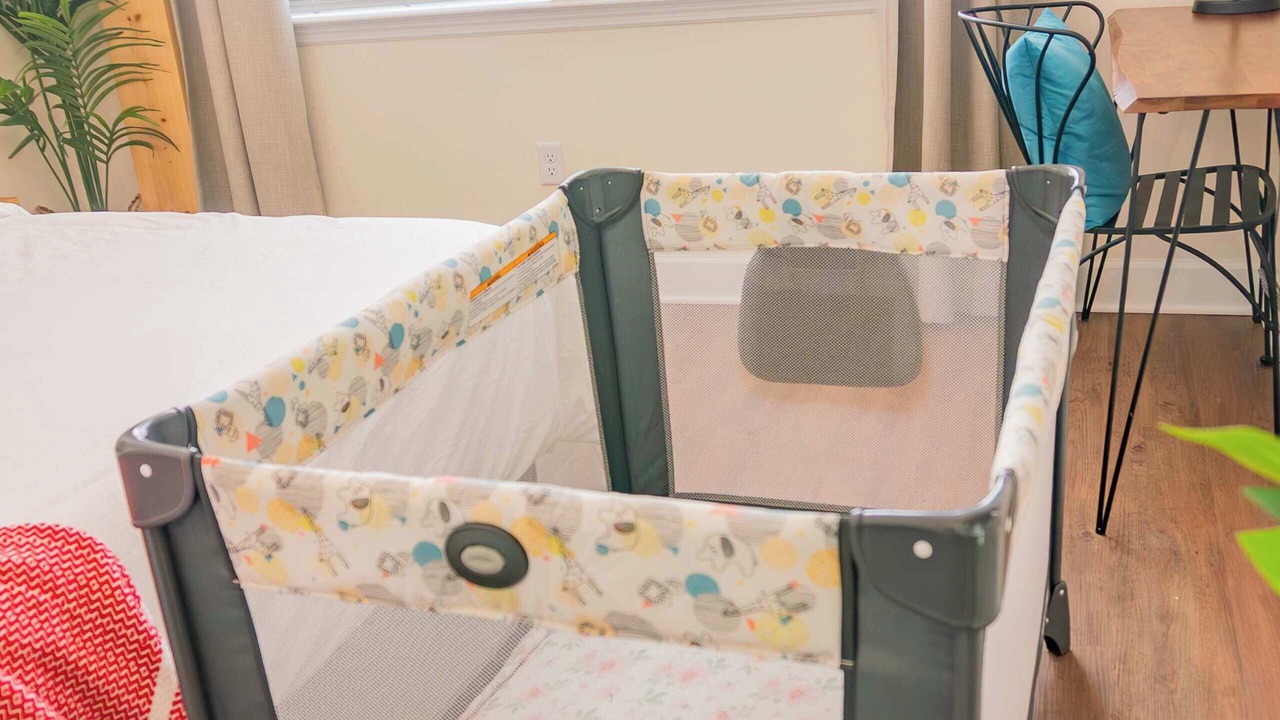 Photo of Others in Pleasant Street