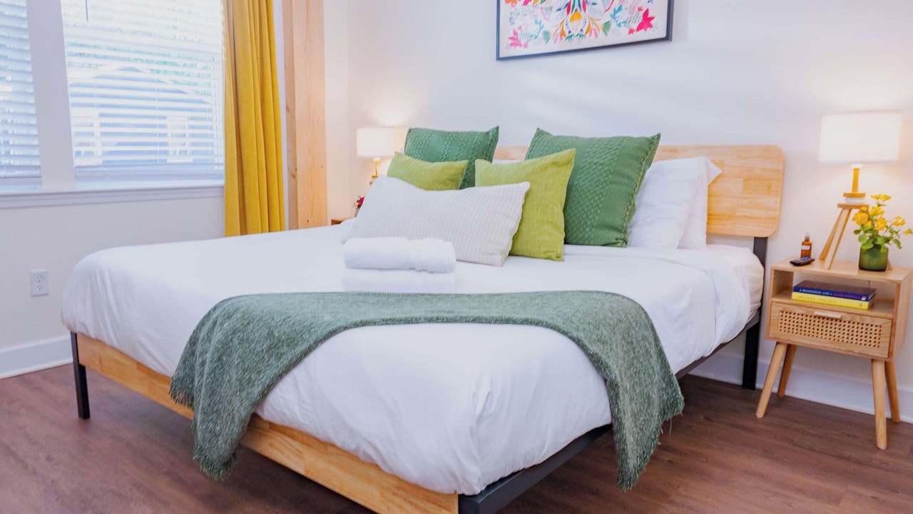 Photo of Bedroom in Pleasant Street