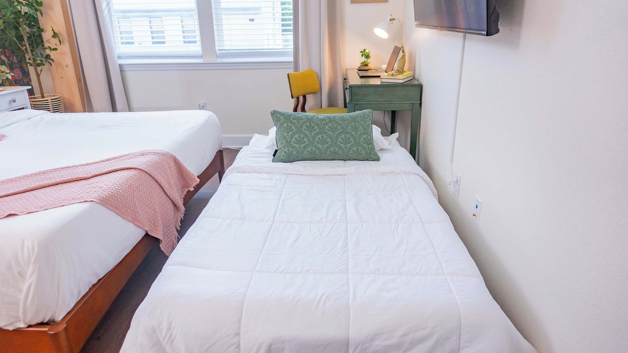 Photo of Bedroom in Pleasant Street