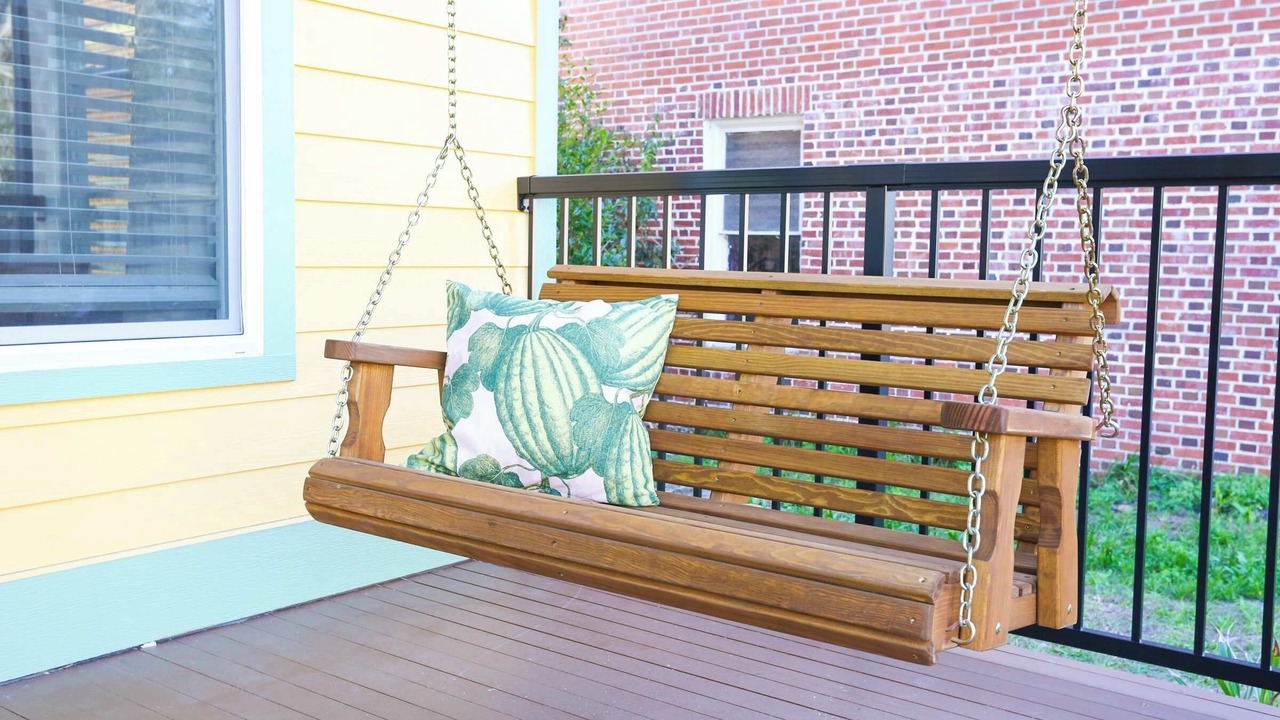 Photo of Outdoor in Pleasant Street