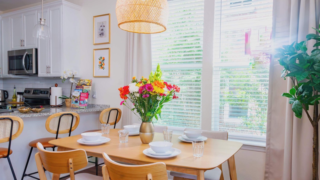 Photo of Others in Pleasant Street