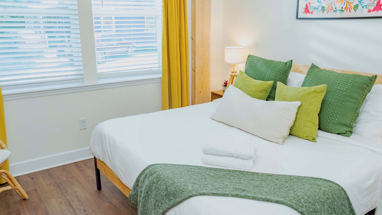 Photo of Bedroom in Pleasant Street