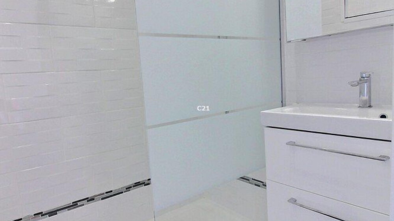 Photo of Bathroom in La Cote Radieuse