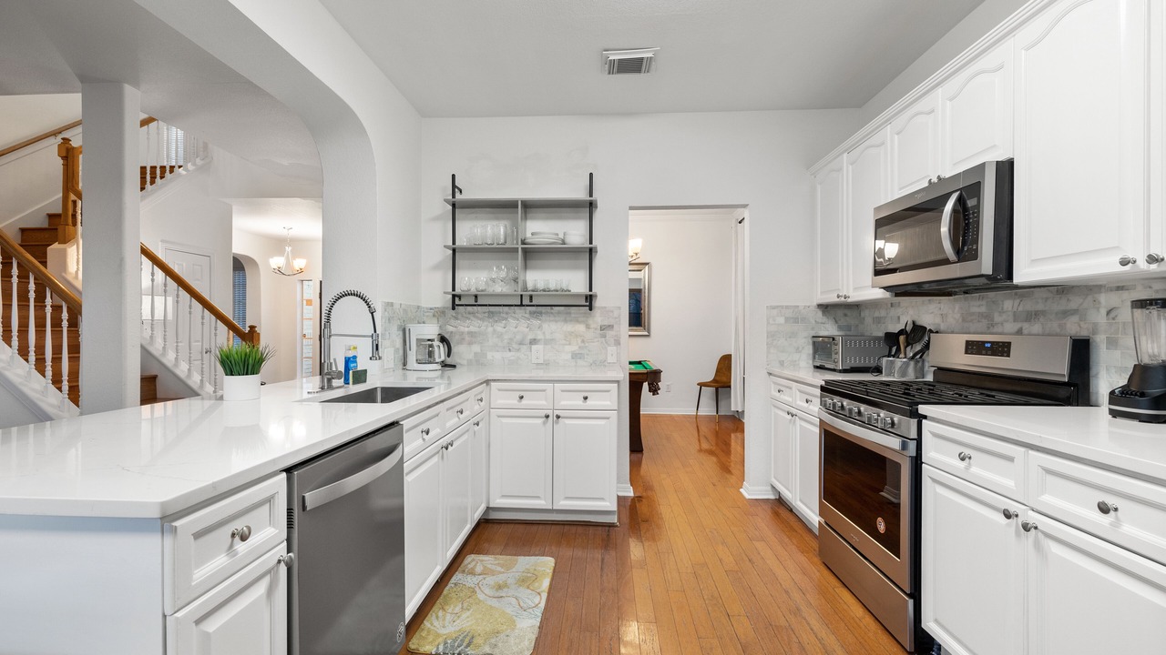 Photo of Kitchen in Scofield Farms