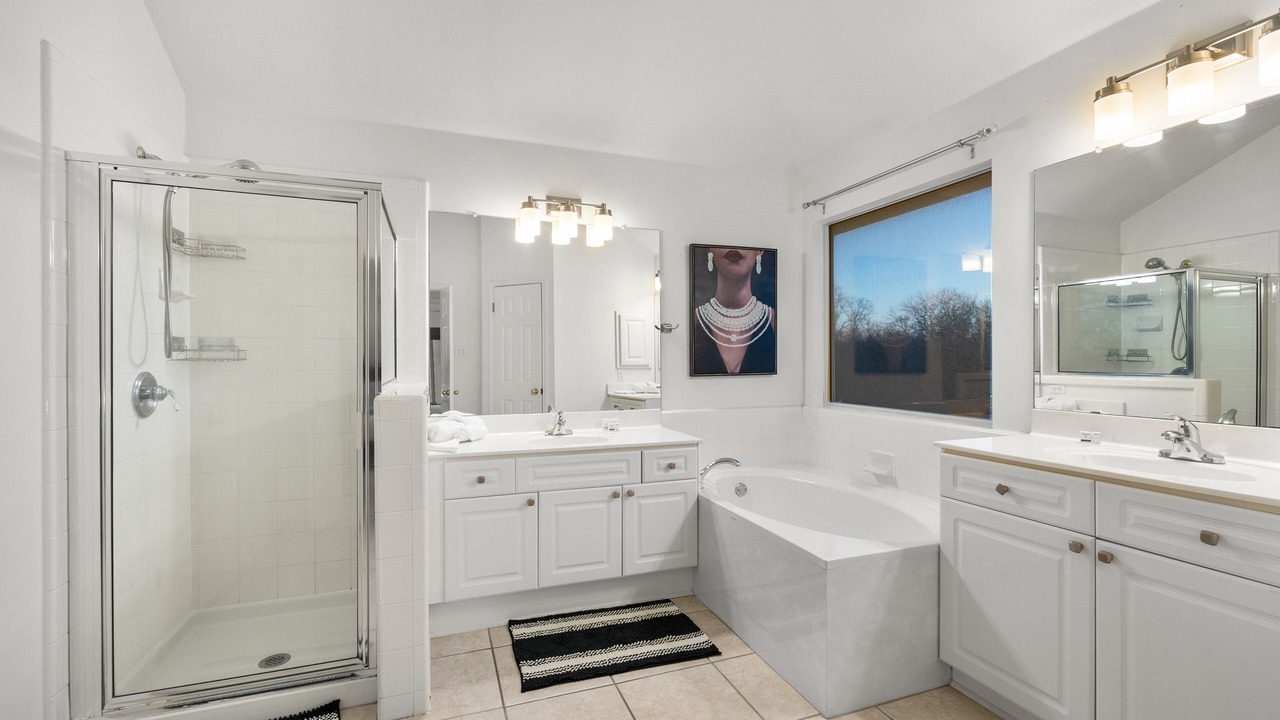 Photo of Bathroom in Scofield Farms
