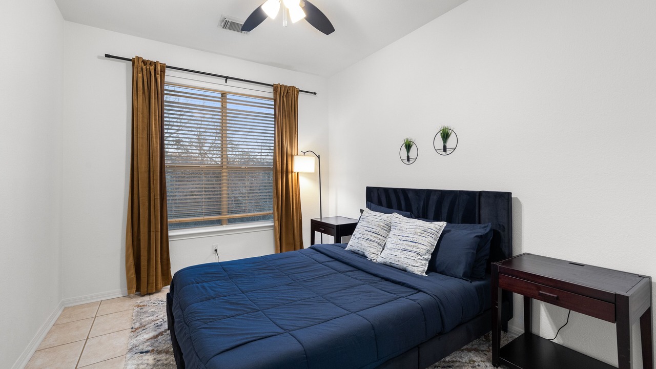 Photo of Bedroom in Scofield Farms