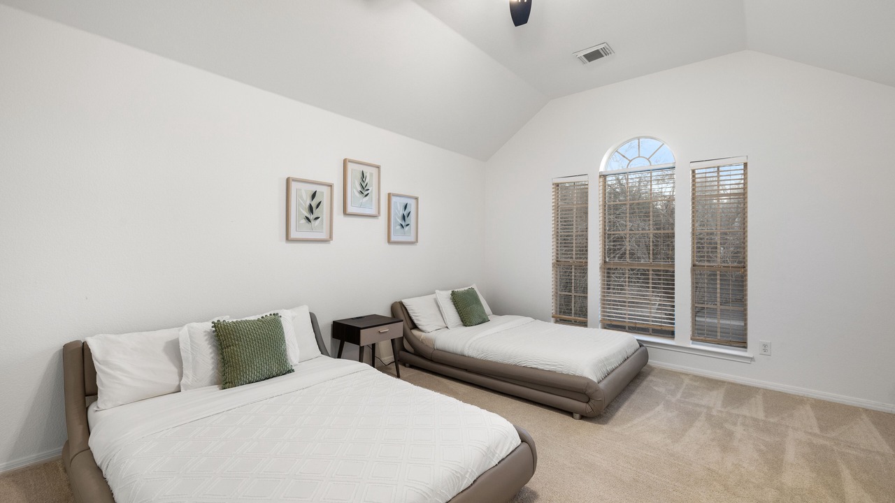 Photo of Bedroom in Scofield Farms