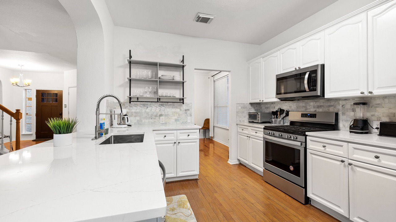 Photo of Kitchen in Scofield Farms