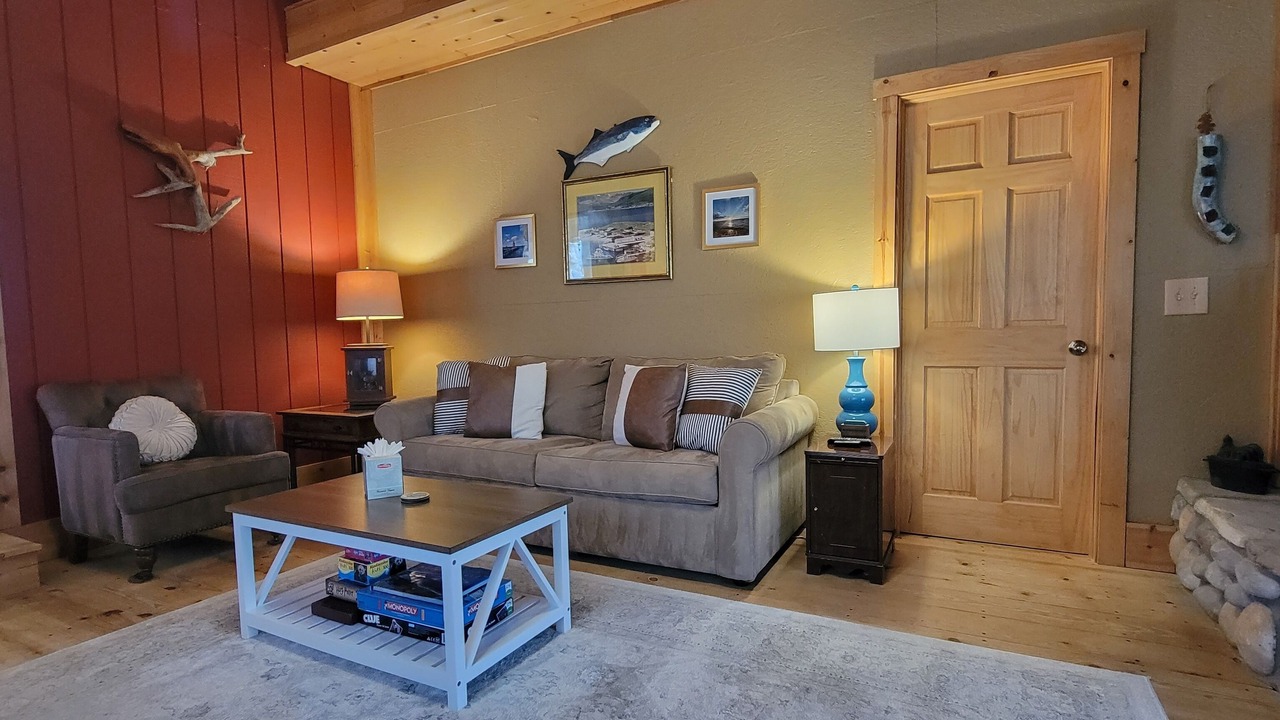 Photo of Livingroom in Beaver Island