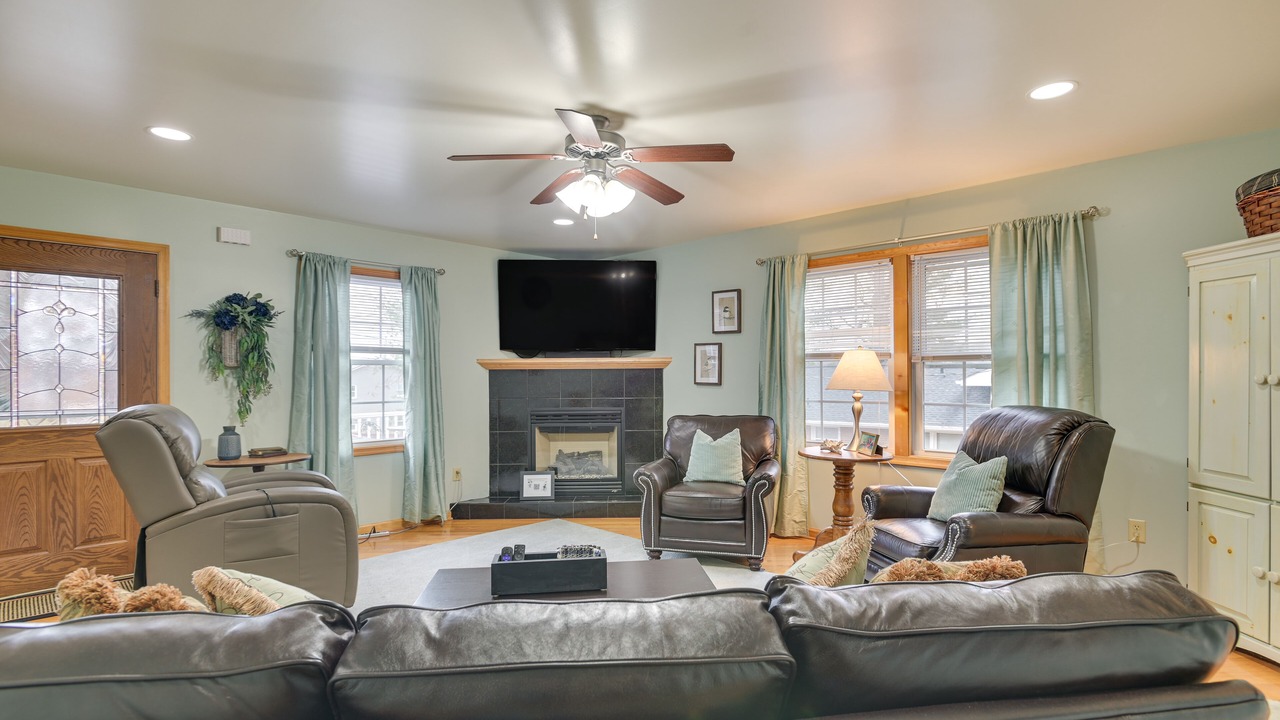 Photo of Livingroom in Christiansburg
