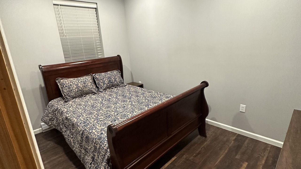 Photo of Bedroom in Frostburg