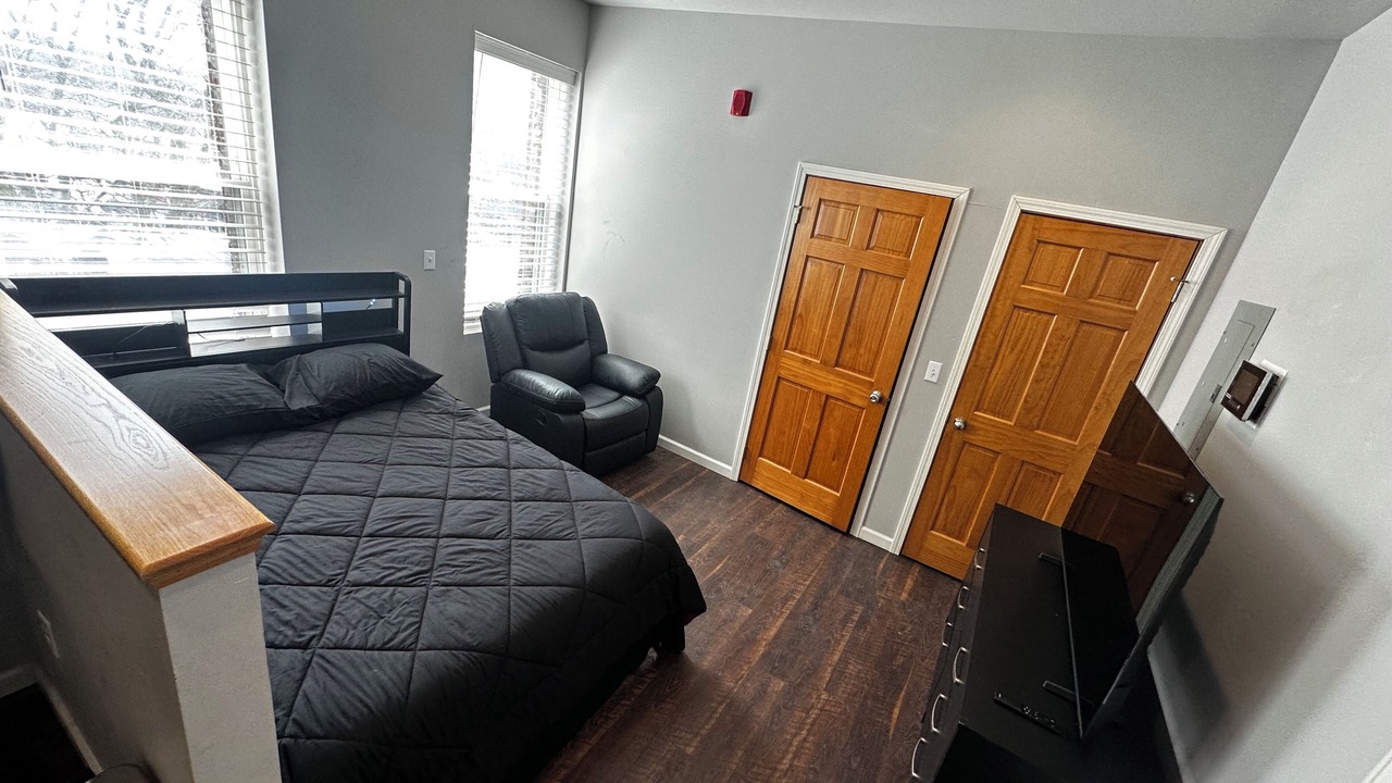 Photo of Bedroom in Frostburg
