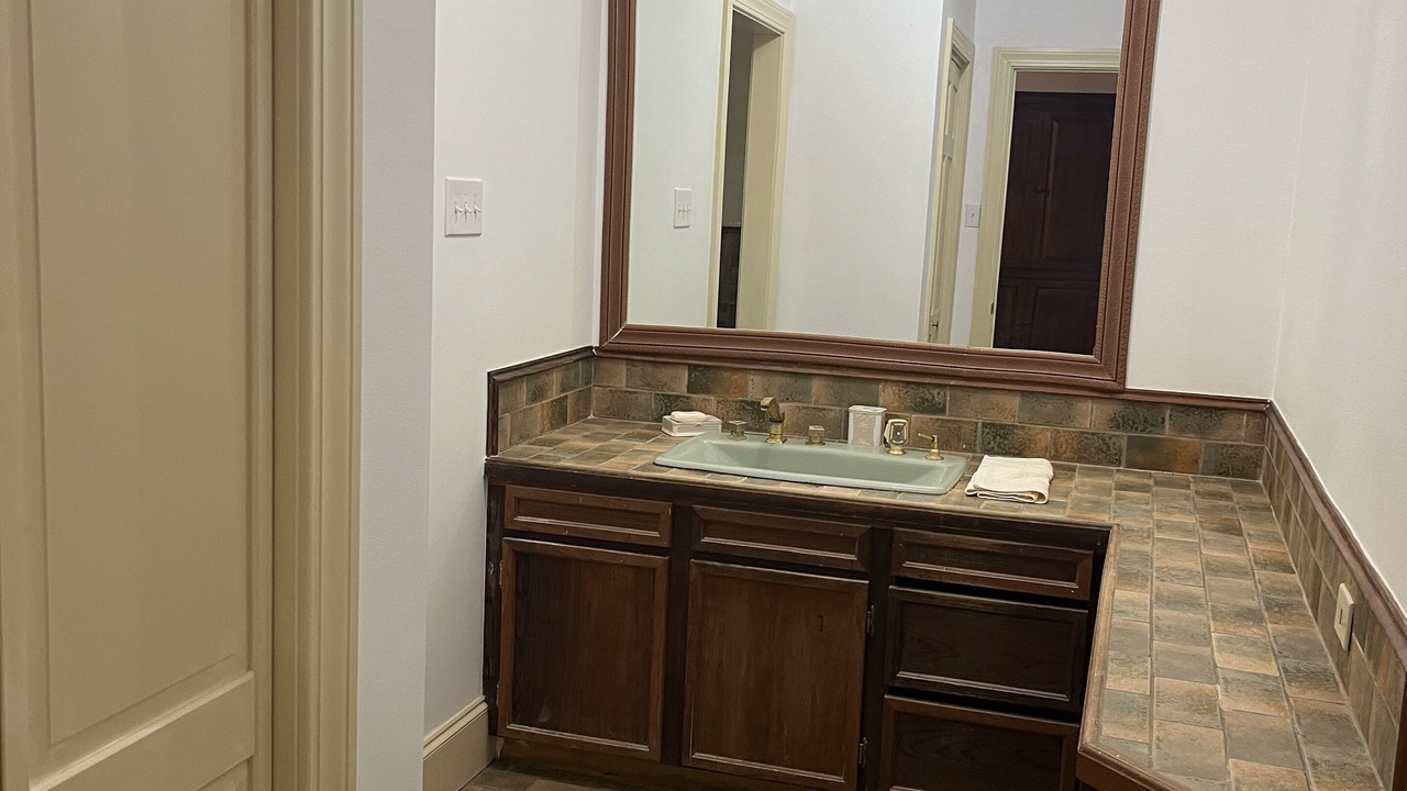 Photo of Bathroom in Bourg