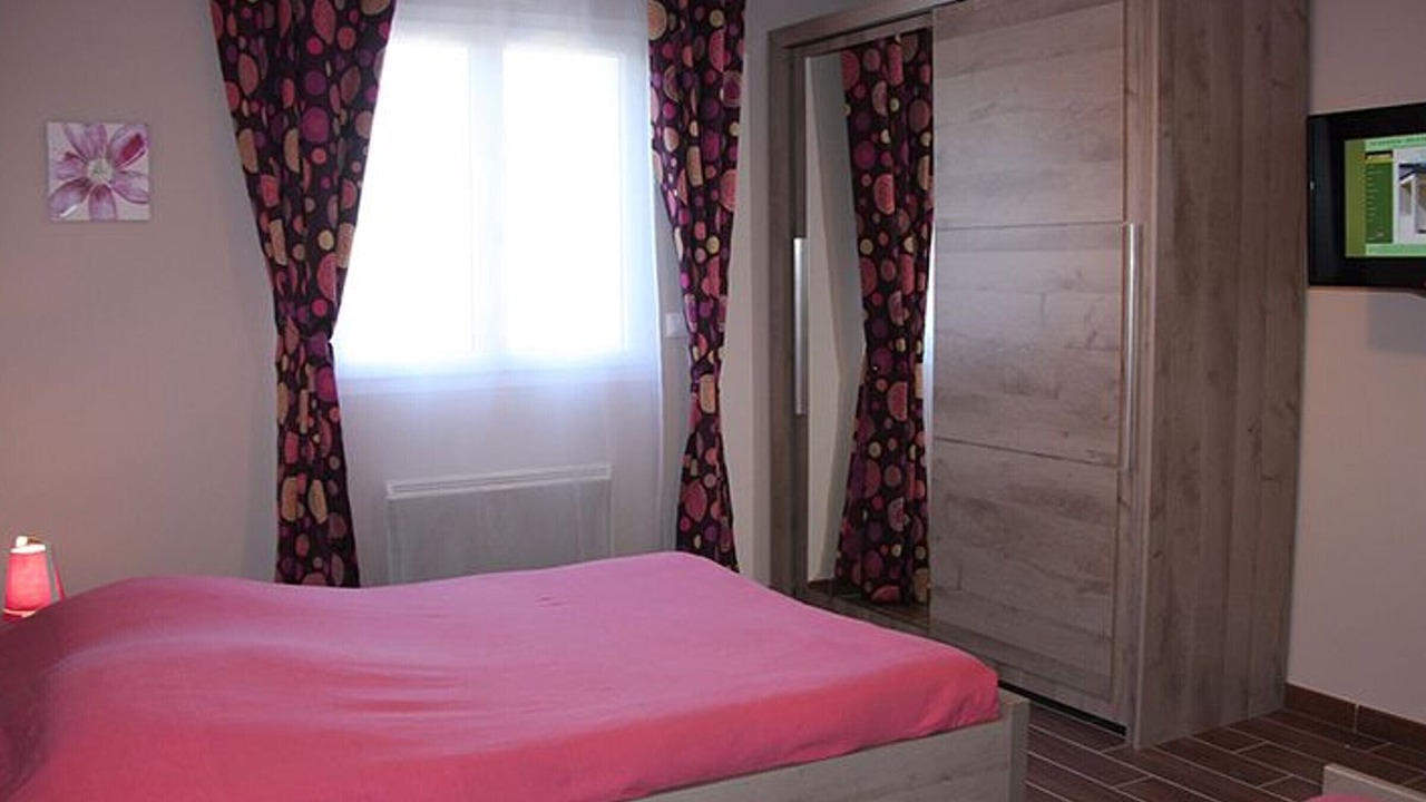 Photo of Bedroom in Mignieres