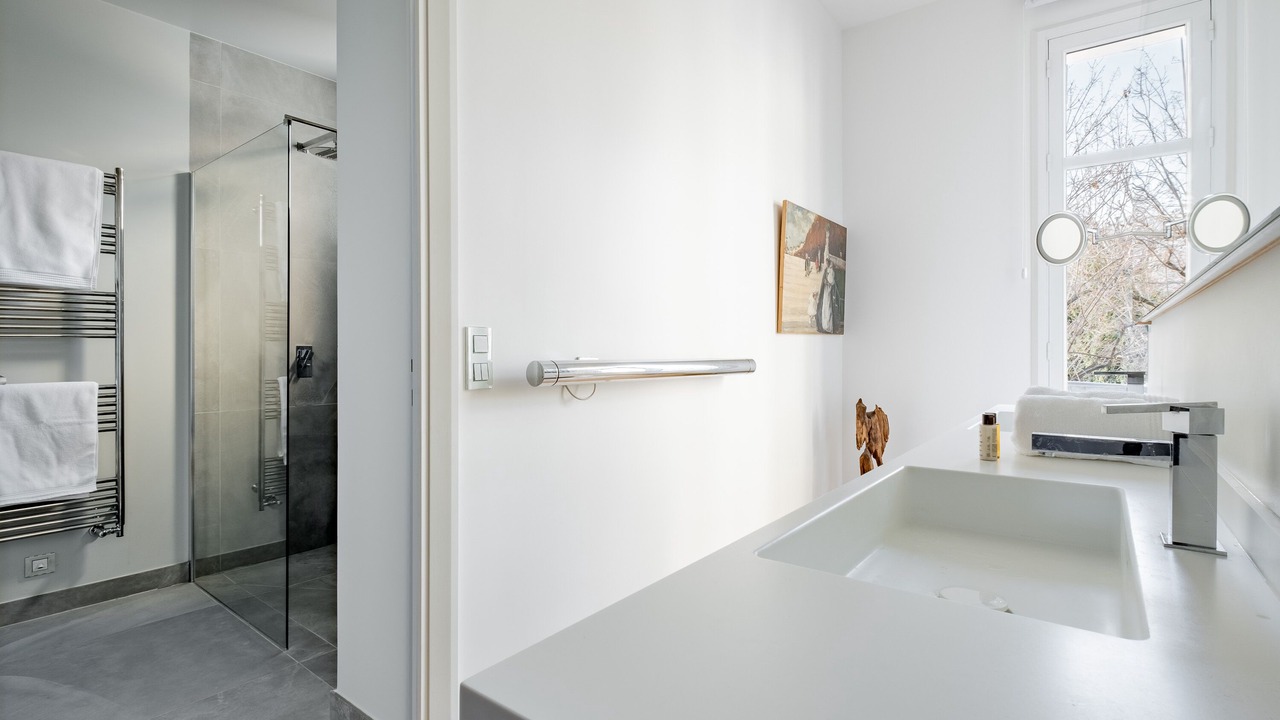 Photo of Bathroom in Saint-Thomas-d'Aquin