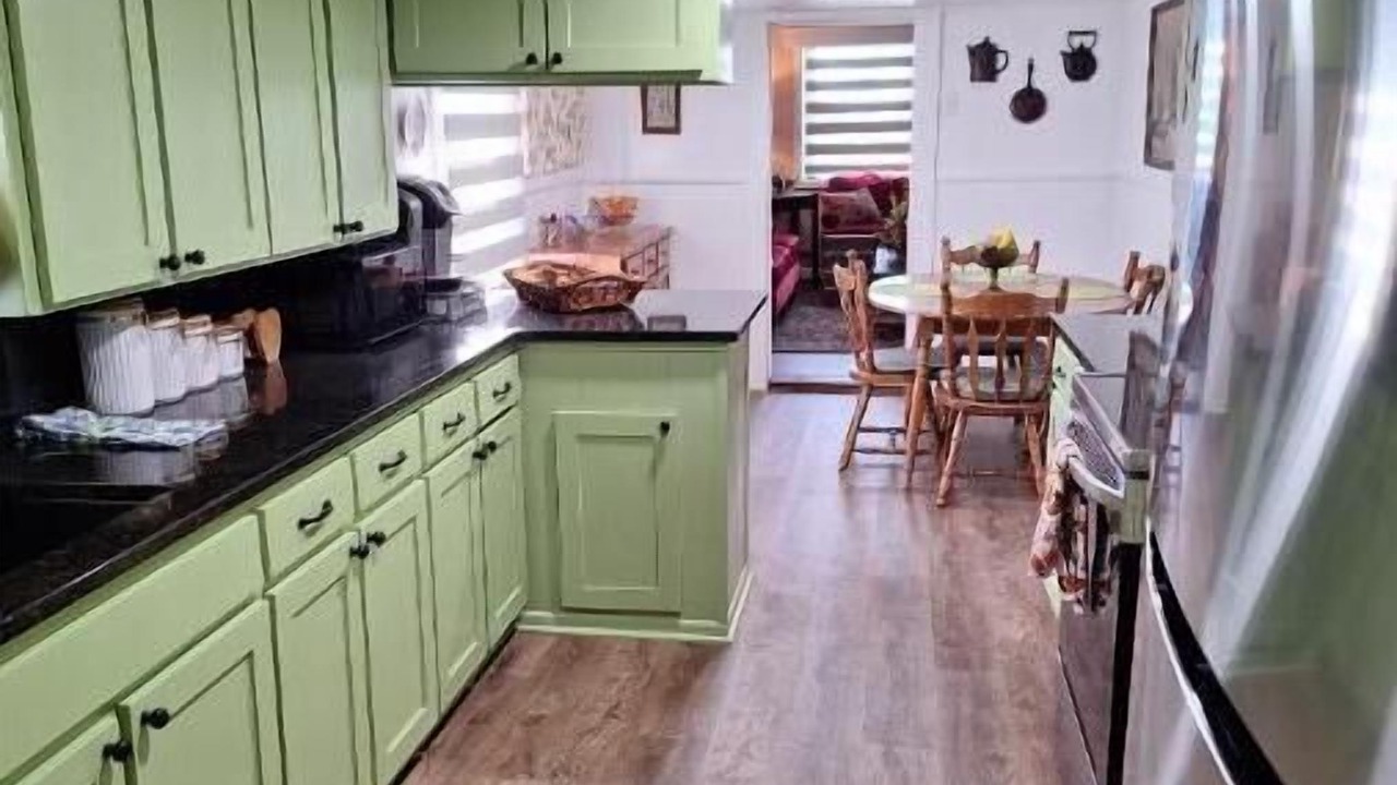Photo of Kitchen in China Spring