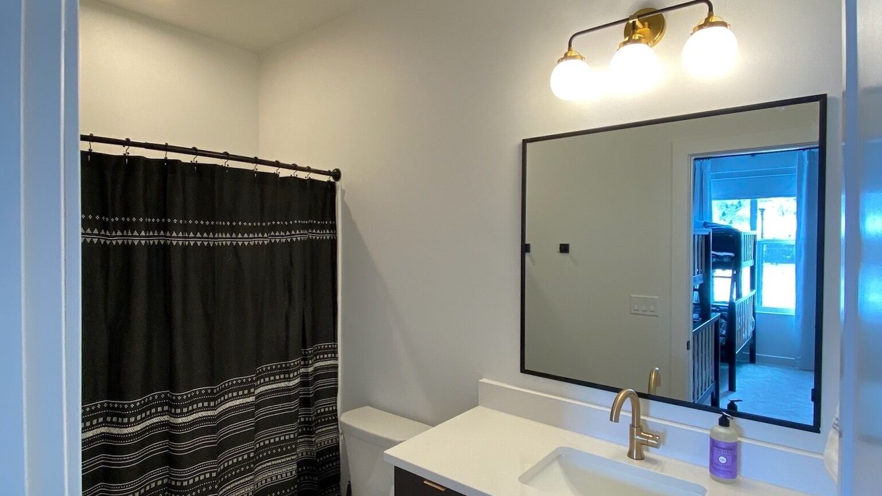 Photo of Bathroom in Mountain Green