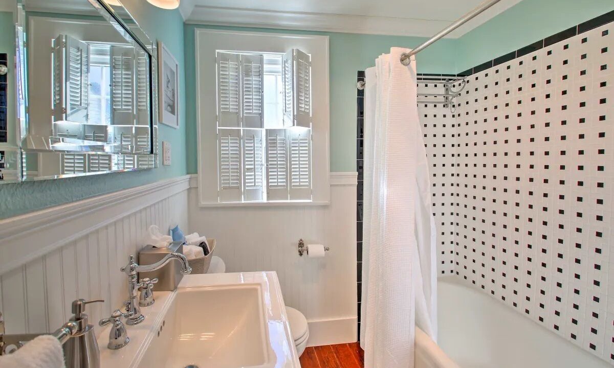Photo of Bathroom in Hot Springs