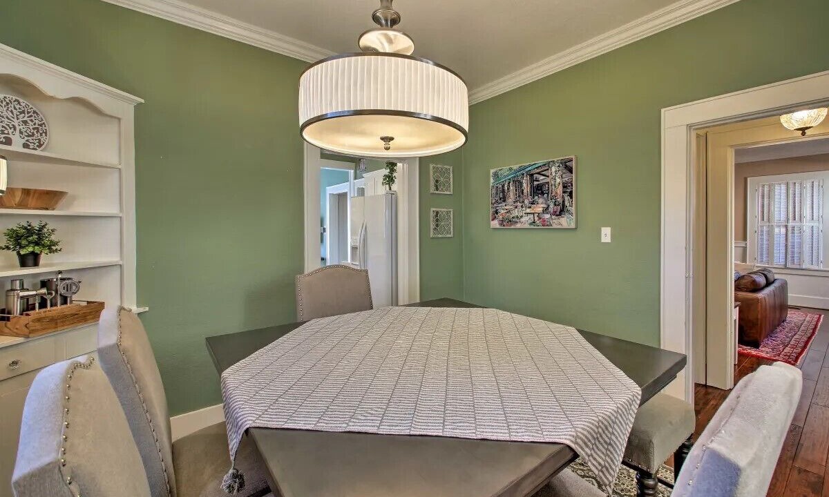 Photo of Livingroom in Hot Springs
