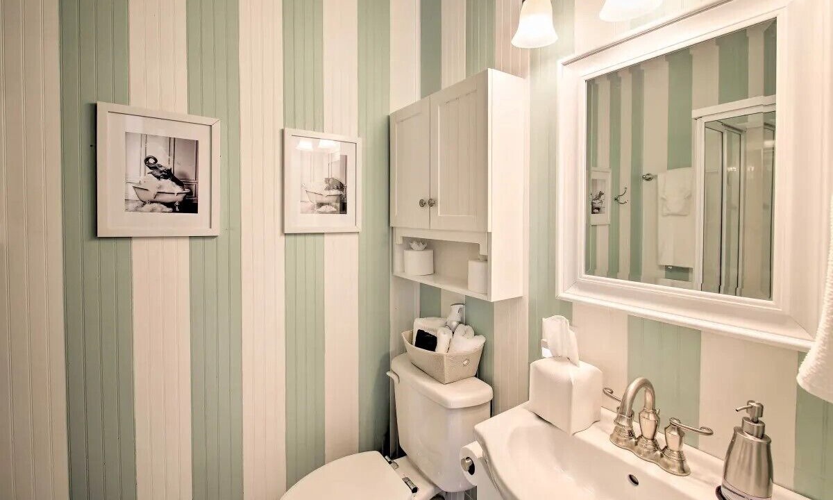 Photo of Bathroom in Hot Springs