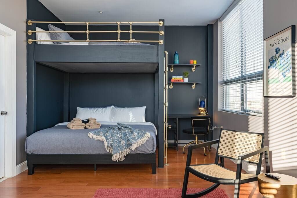 Photo of Bedroom in Chinatown