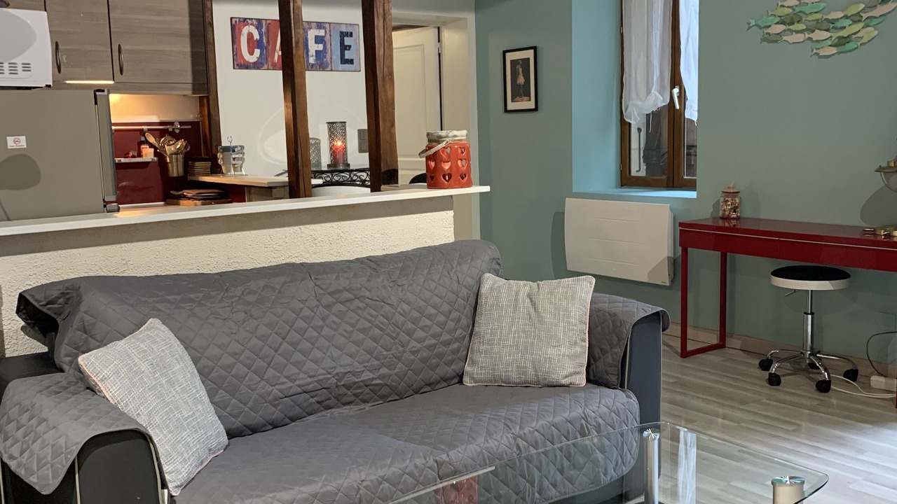 Photo of Livingroom in Lazenay