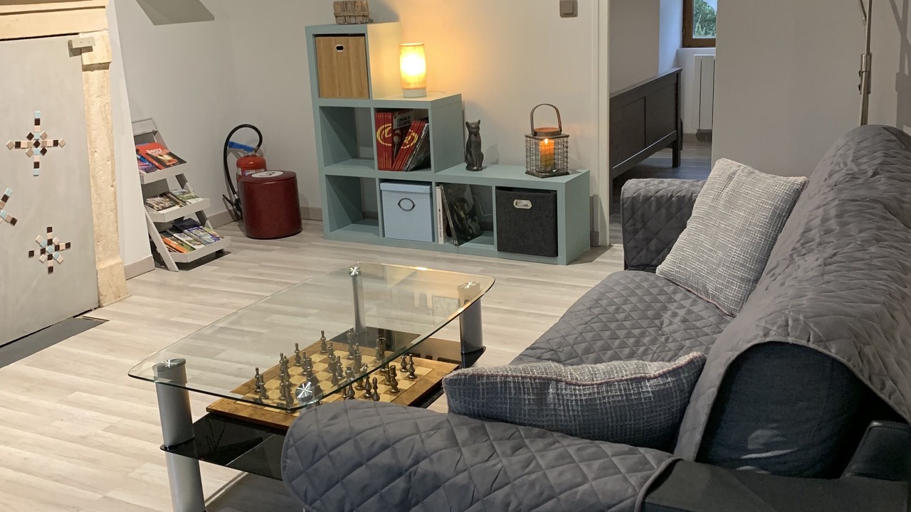 Photo of Livingroom in Lazenay