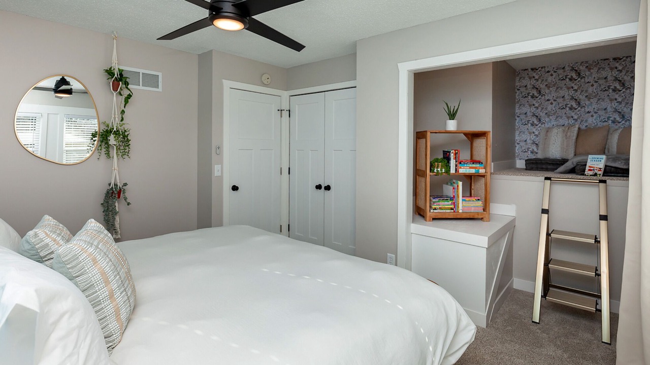 Photo of Bedroom in Des Moines
