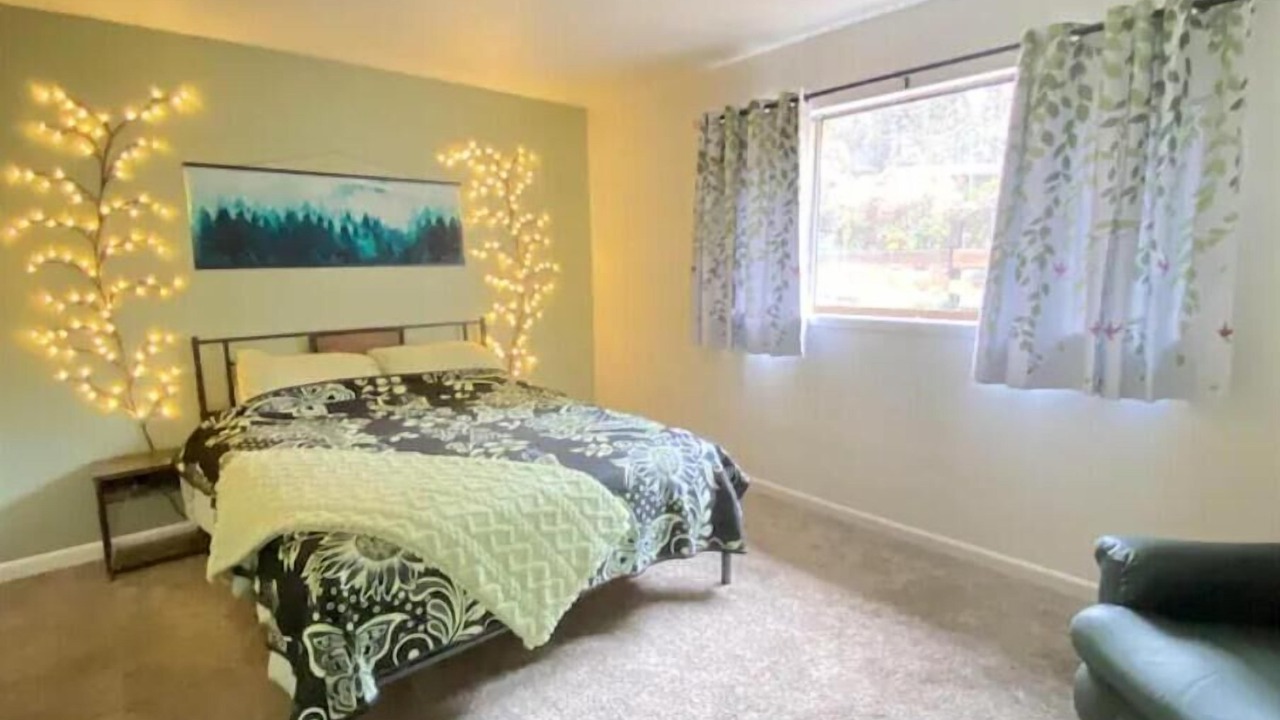 Photo of Bedroom in Grass Valley